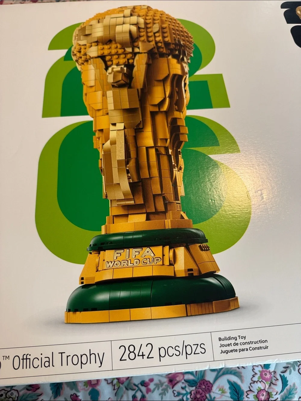 Lego FIFA World Cup Trophy Build - 43020 Gold and Green